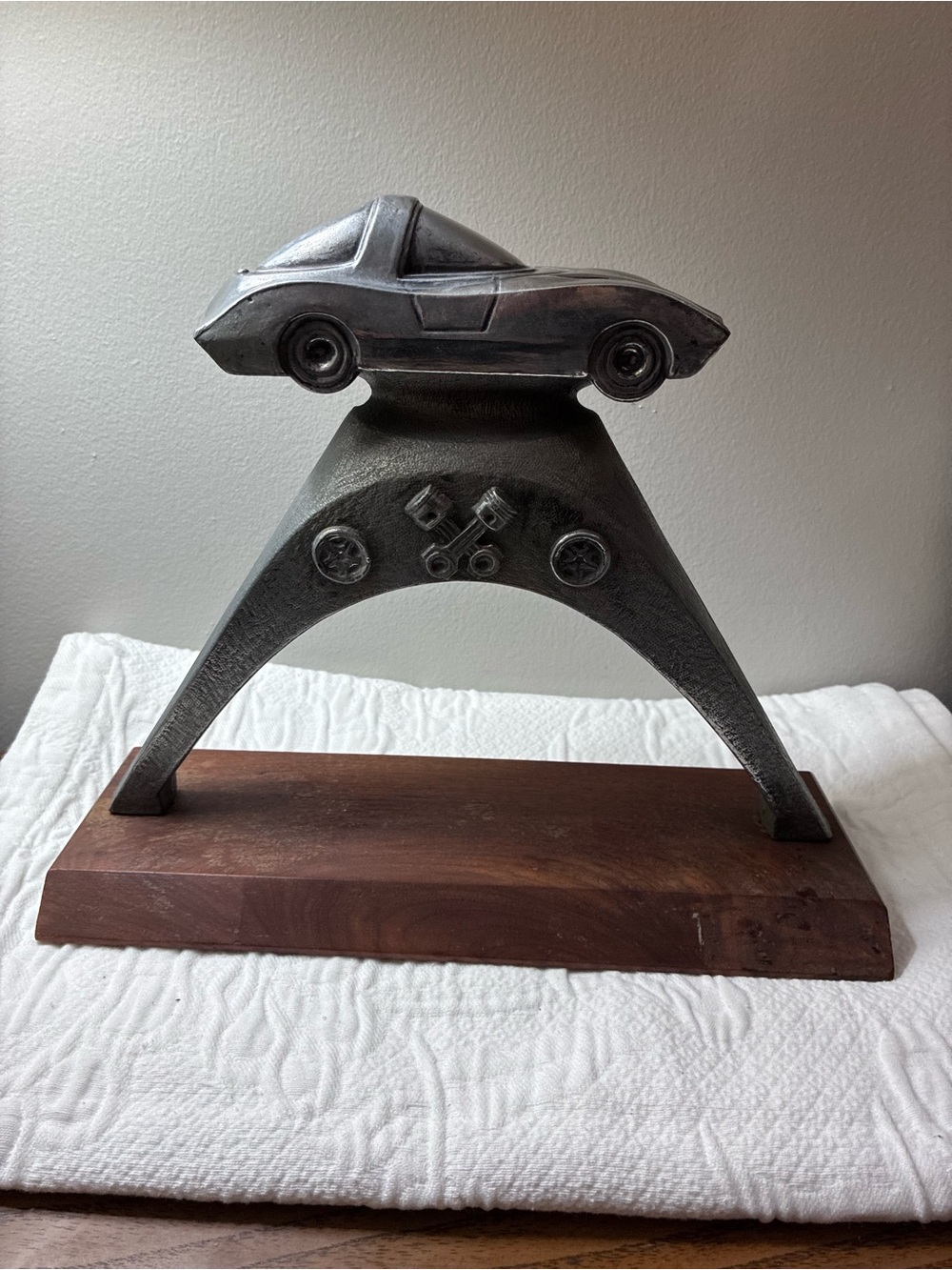Vintage 1964 Revell National Pactra Custom Model Car Trophy Pegasus No Plaque